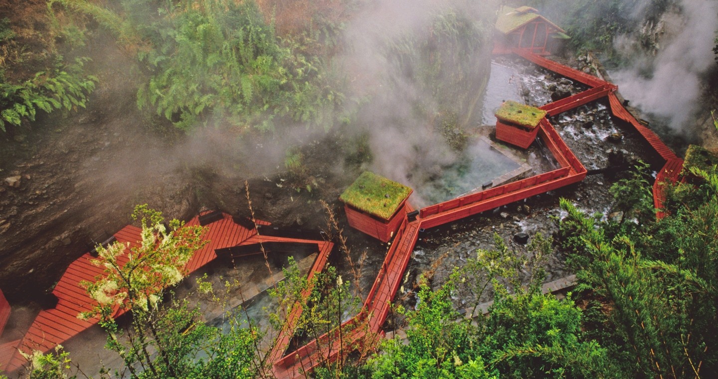 Termas Geometricas – Smoke on the water & Wellness  pur in Chiles schönster Therme