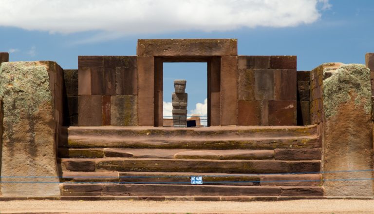 Tiwanaku – mystische Ruinenstadt im Hochland Boliviens